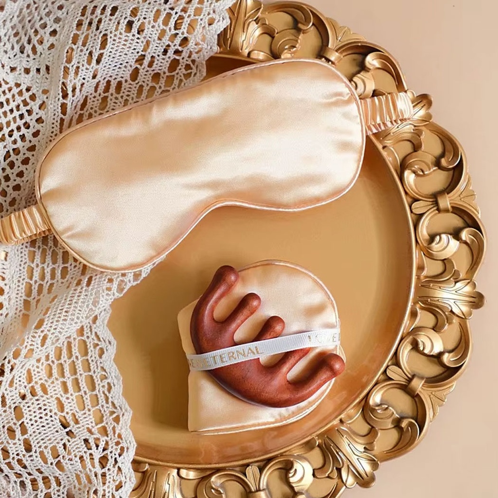 Juego de máscara para ojos y peine de madera