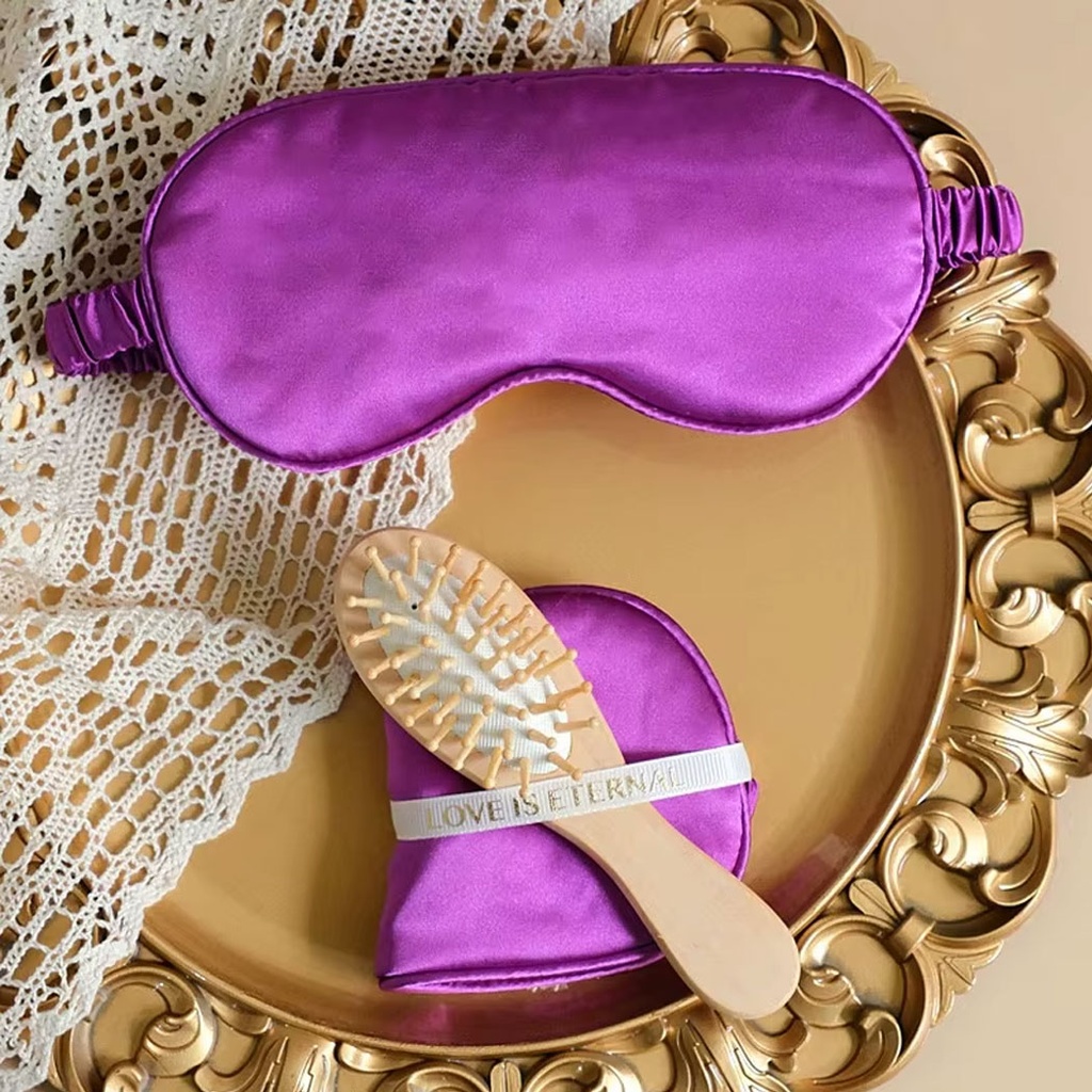 Juego de máscara para ojos y peine de madera