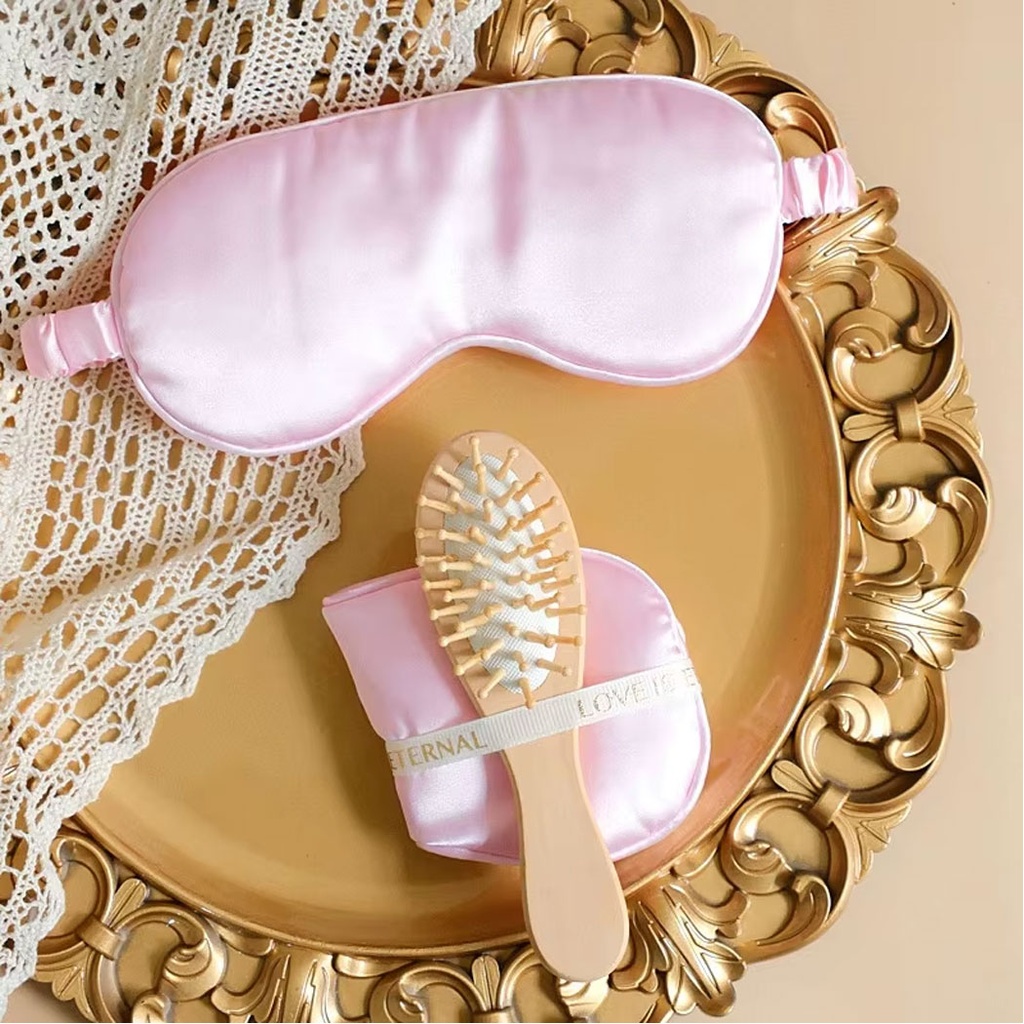 Juego de máscara para ojos y peine de madera