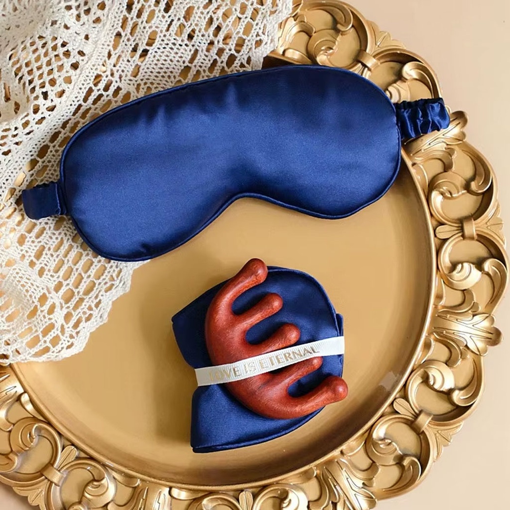 Juego de máscara para ojos y peine de madera