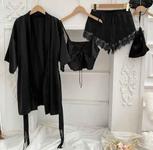 Conjunto de 3 piezas pijama de satin top y pantalones cortos color negro