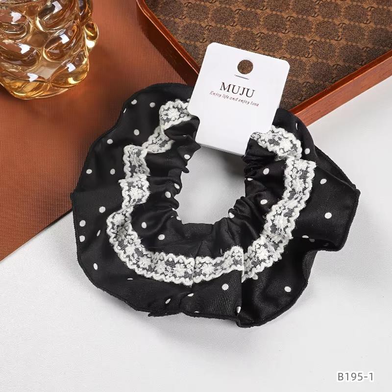 Cola con Encaje Variada