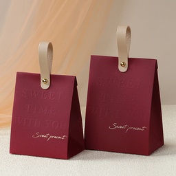 Bolsa de regalo color rojo pequeño